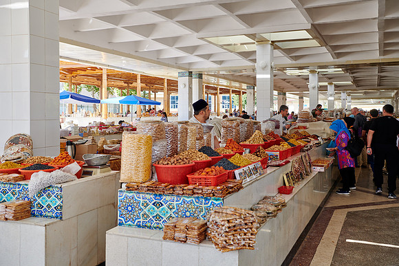 food stalls on Siyob Bazaar, Samarkand
