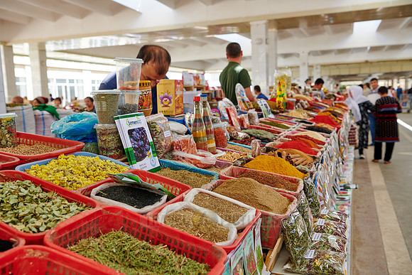 food stalls on Siyob Bazaar, Samarkand