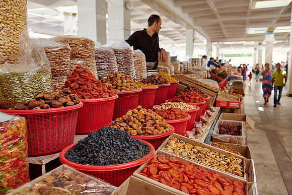 food stalls on Siyob Bazaar, Samarkand