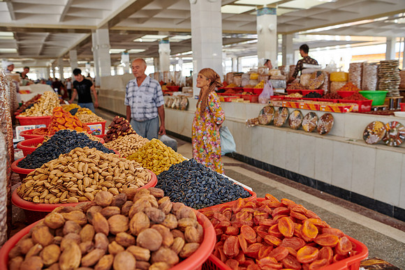 food stalls on Siyob Bazaar, Samarkand