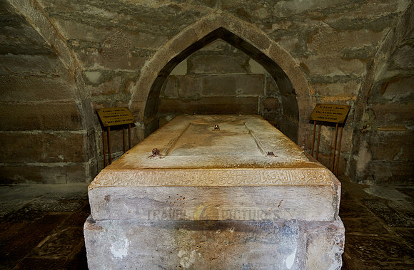 crypt of Timur, Hazrat-i Imam Complex