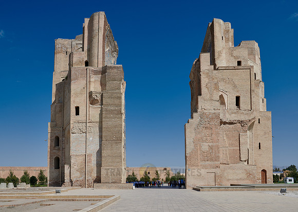 ruins of gate to Ak Saray Palace, Shahrisabz