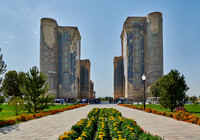 ruins of gate to Ak Saray Palace, Shahrisabz