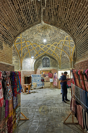 souvenir shop inside Kukeldash Madrassa