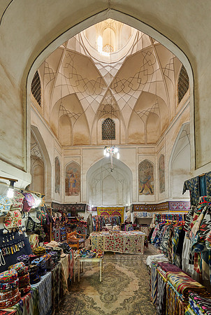 souvenir shop inside Kukeldash Madrassa