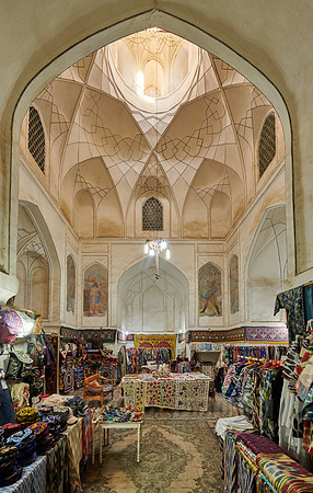 souvenir shop inside Kukeldash Madrassa