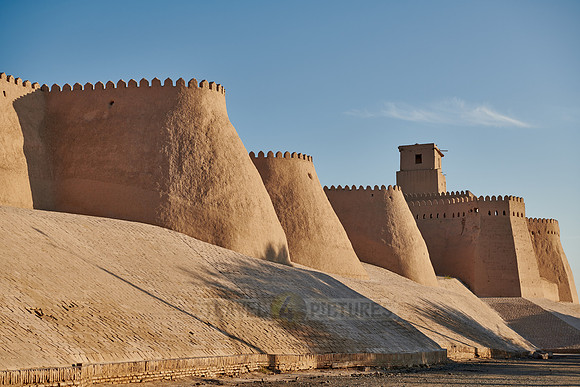 city wall of Itchan-Kala