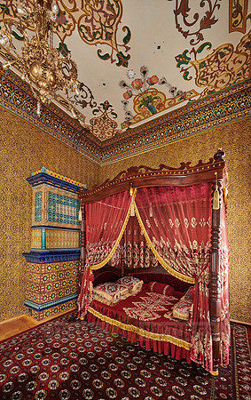 interior of Nurulla-Bai-Palace