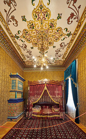 interior of Nurulla-Bai-Palace