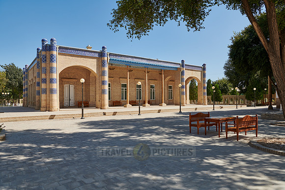 Nurulla-Bai-Palace