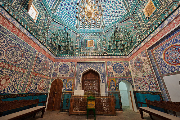 interior shot of Shrine-complex of Qutham b. Abbas, necropolis Shah-i-Zinda