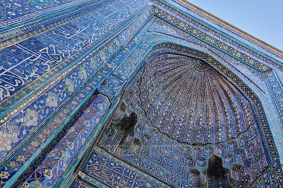 details of blue tiles in necropolis Shah-i-Zinda