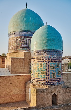 domes of Qazizadeh Rumi Mausoleum