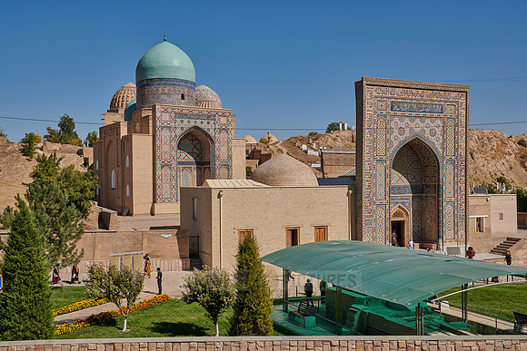 outside view of necropolis Shah-i-Zinda