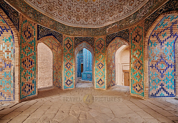interior shot of Octagonal Mausoleum or Shirin Biqa Aqa