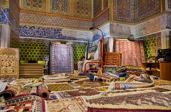 carpet weaving inside Sher-Dor Madrasah
