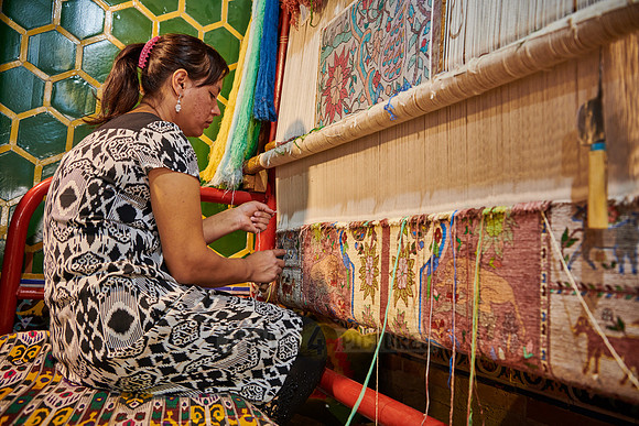 carpet weaving inside Sher-Dor Madrasah