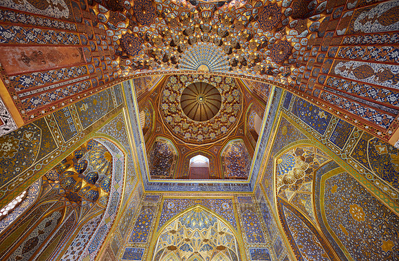 inside Sher-Dor Madrasah
