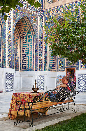 inner courtyard of Ulugʻbek-Madrasa, Registan of Samarkand