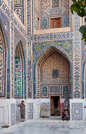 inner courtyard of Ulugʻbek-Madrasa, Registan of Samarkand
