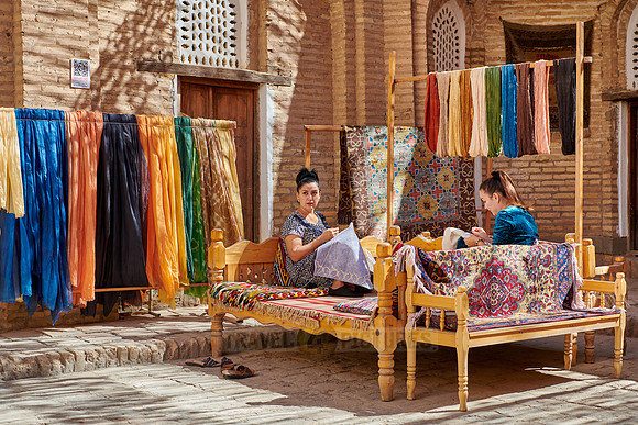 Manufacture of silk carpets in carpet weaving, Itchan-Kala
