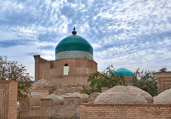 outside Pakhlavan Makhmoud Mausoleum, Itchan-Kala