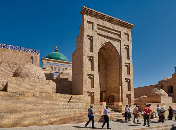 outside Pakhlavan Makhmoud Mausoleum, Itchan-Kala