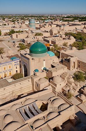 outside Pakhlavan Makhmoud Mausoleum, Itchan-Kala