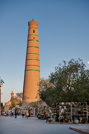 minaret of Djuma Mosque, Itchan-Kala