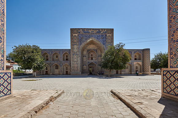 Madari Khan Madrassah, Bukhara