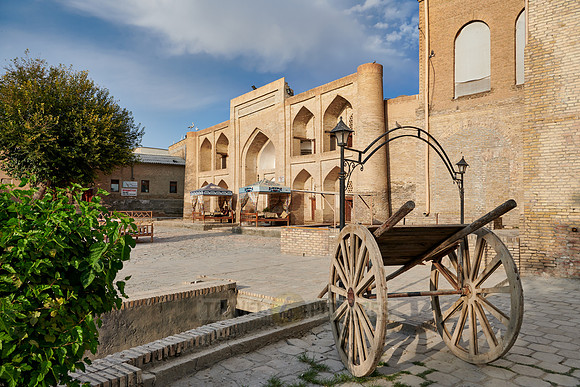 Abdurachmon-Alam-Madrassah