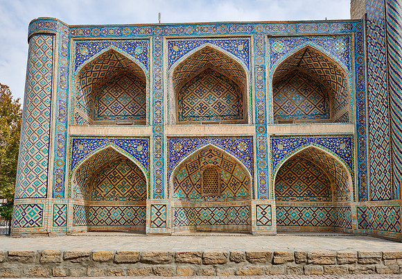 beautifully decorated Nadir Divan Begi madrassah