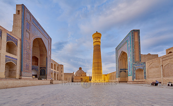 illuminated ensemble of Mir-i Arab-Madressa Kalyan-Mosque and minaret