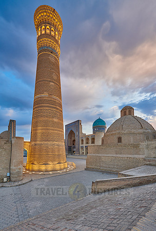 illuminated Kalon or Kaylon Minaret