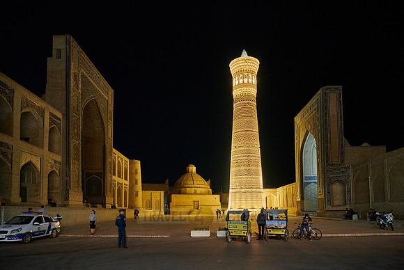 illuminated Kalon or Kaylon Minaret