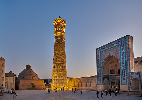illuminated Kalon or Kaylon Minaret