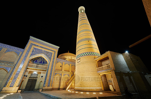 Islam Khodja or Islam Khoja Minaret and Madrassah, Itchan-Kala