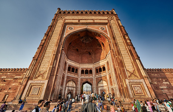Buland Darwaza, entrance to Fatehpur Sikri complex