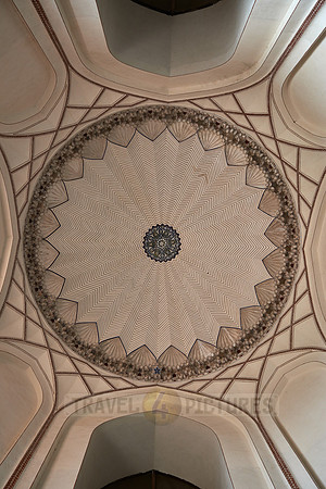 tomb of Nasiruddin Muhammad Humayun