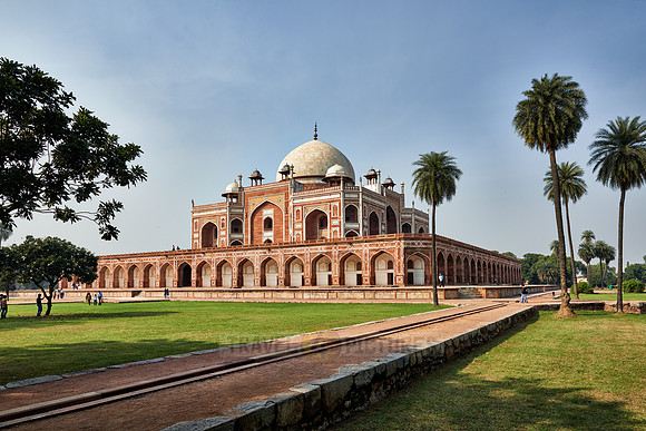 tomb of Nasiruddin Muhammad Humayun