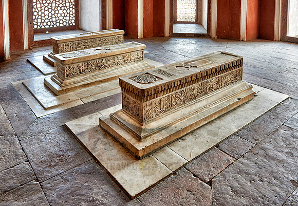 tomb of Nasiruddin Muhammad Humayun