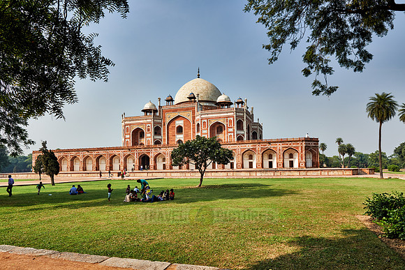 tomb of Nasiruddin Muhammad Humayun