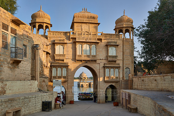 Gadisar Lake