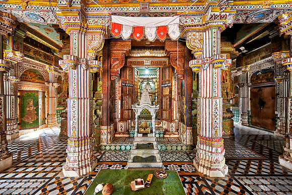 interior shot of Bhandasar Jain Temple