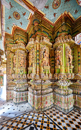 interior shot of Bhandasar Jain Temple