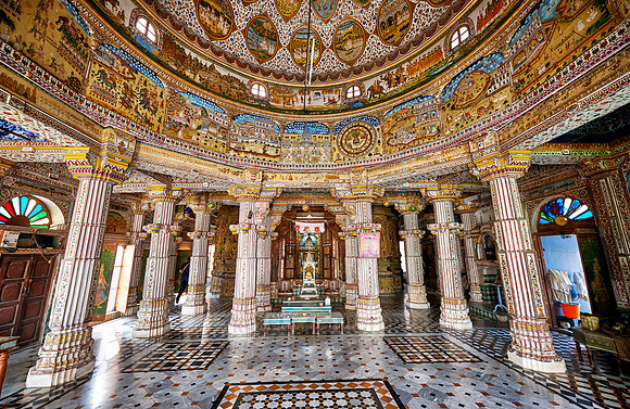 interior shot of Bhandasar Jain Temple