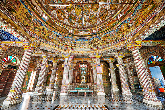 interior shot of Bhandasar Jain Temple