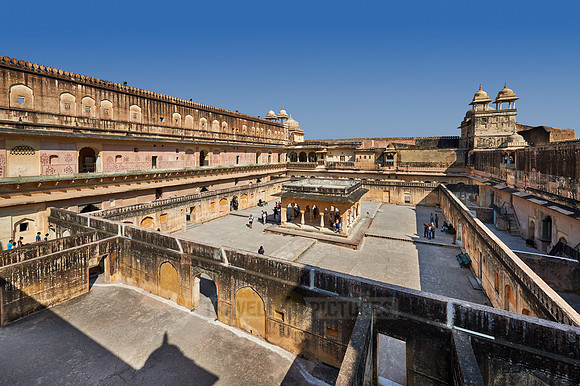 inner courtyard of Amer Fort