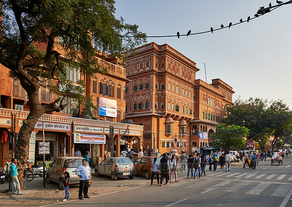 colorful streetlife and typical facades of houses in Jaipur