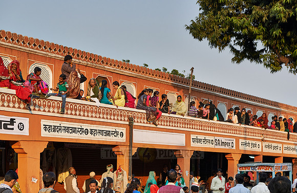 colorful streetlife and typical facades of houses in Jaipur